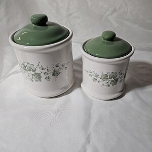 Vintage Corelle Callaway By Jay Import Set Of 2 Green Ivy Canisters 1 Sm 1 Med